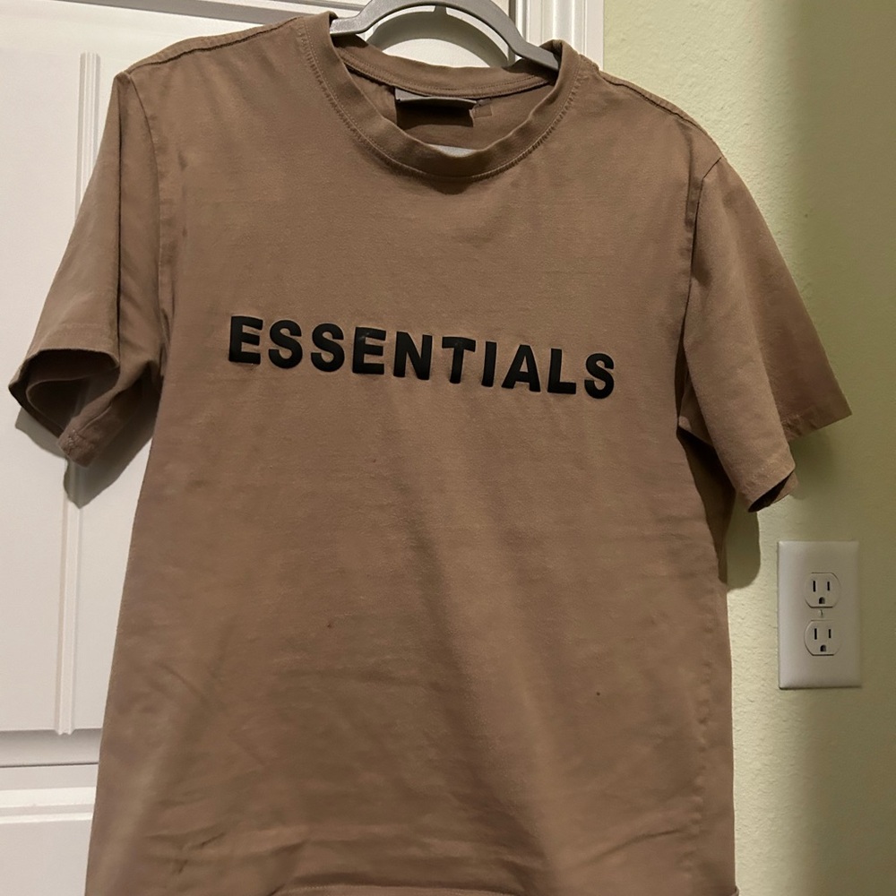 Essentials t shirt